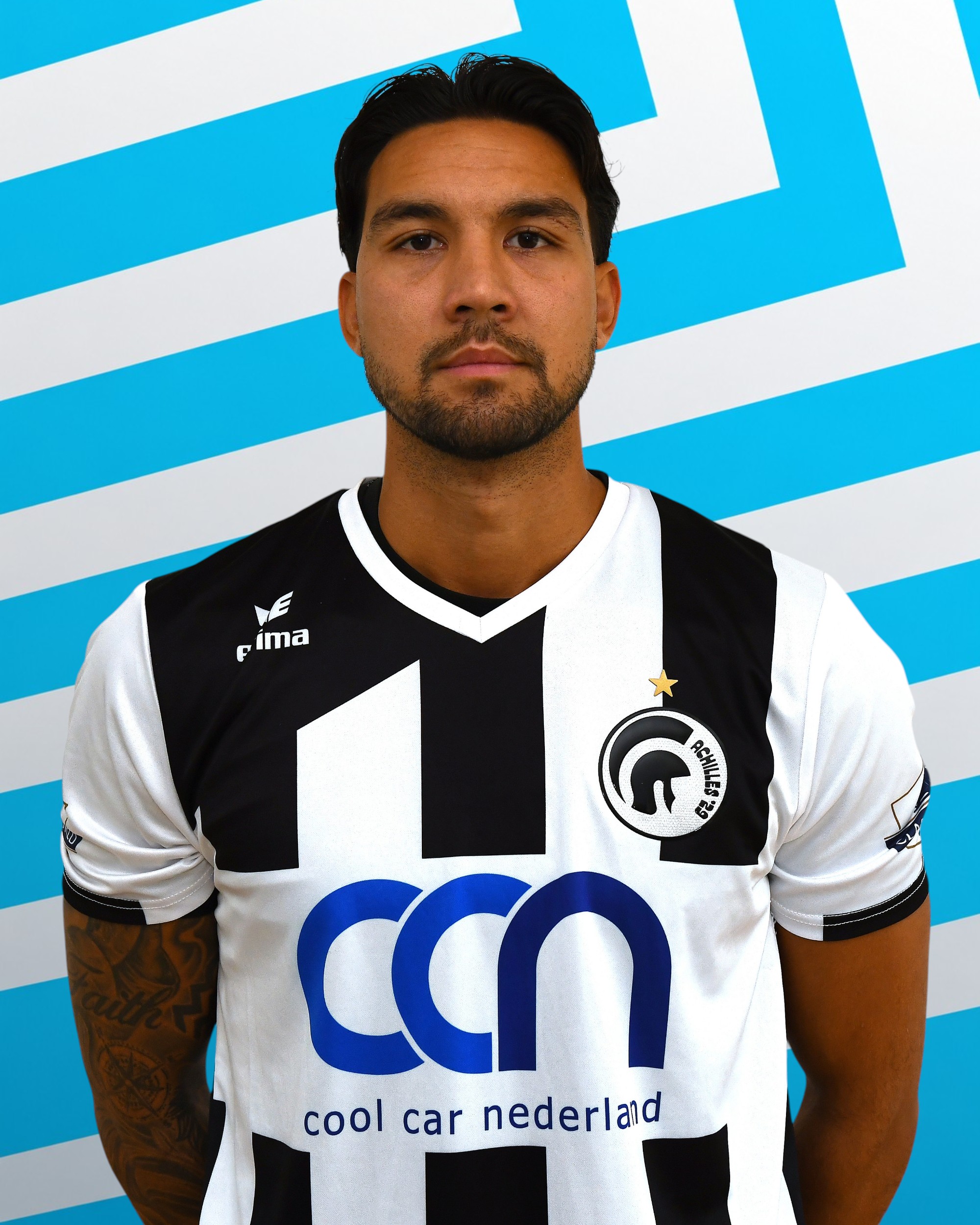 <div id="tc-link"><a href="http://achilles1929.nl/gino-van-den-berg/"><span style="color: #ffffff;">Gino van den Berg </a></div>